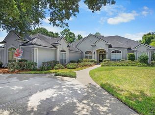 8482 Stables Rd, Jacksonville, FL 32256