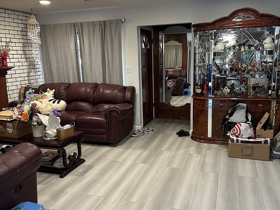 1st image of 381 Hacienda Ave