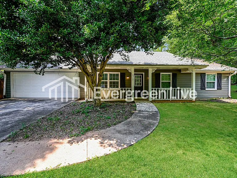 4312 Derbyshire Trce SE — Photo 1