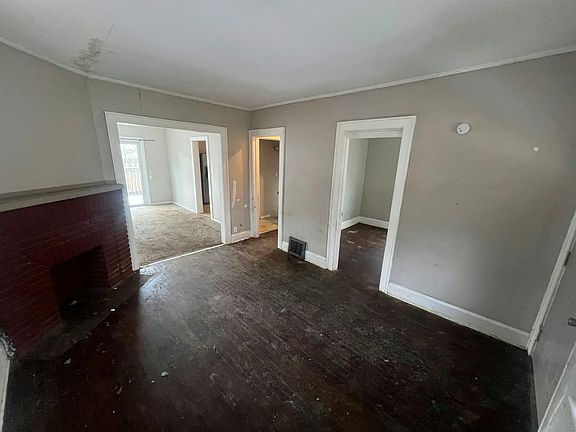 2nd image of 76 E Mapledale Ave
