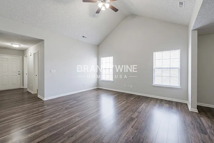 6537 Hoover Cir — Photo 4