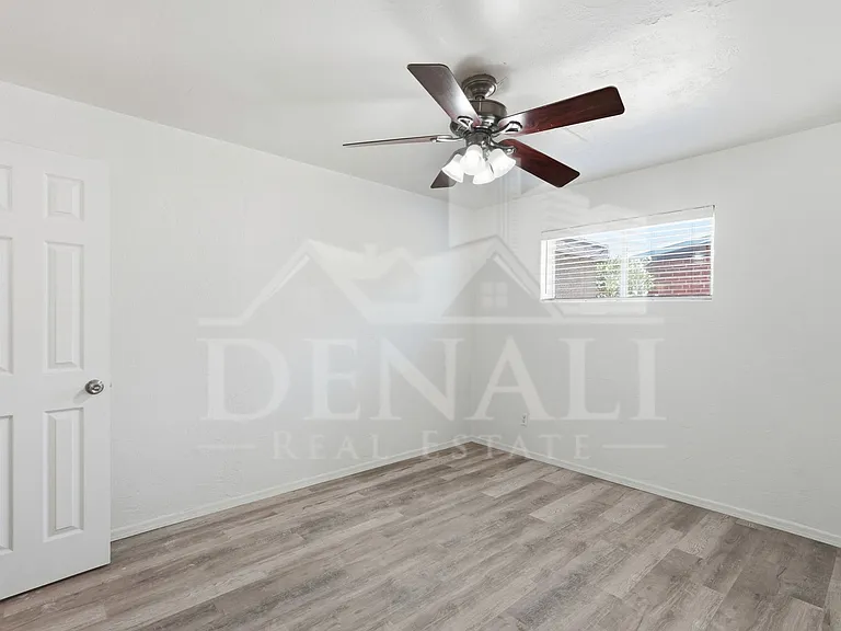 3801 N 4th Ave — Photo 17