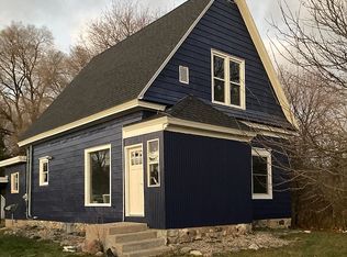 504 Leonard St, Belding, MI 48809