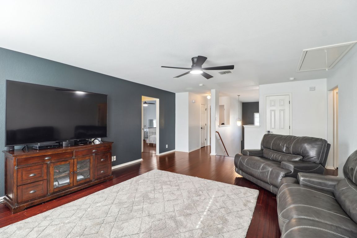 Turnberry Way-1504-011.jpg