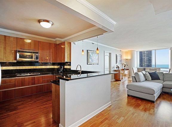 3rd image of 420 E Waterside Dr Unit 2514