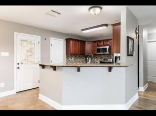 309 Flanders Ridge Dr, Youngsville, LA 70592