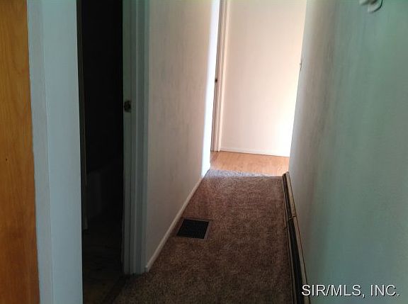 4th image of 227 Lake Hillcrest Dr