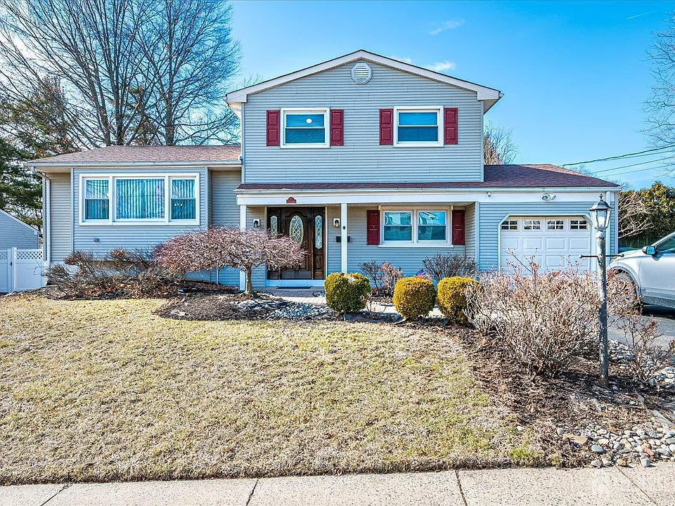 79 Beechwood Ave