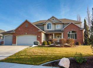 1027 Mill Shadow Dr, Kaysville, UT 84037