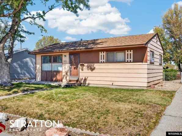 2654 Coulter Dr, Casper, WY 82604