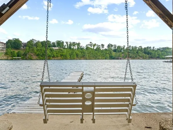 (undisclosed Address), Hot Springs, AR 71913