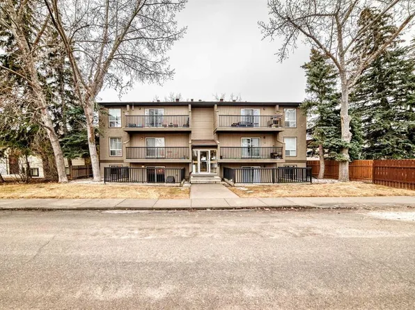 4311 E 73rd St NW #105, Calgary, AB T3B 2M2