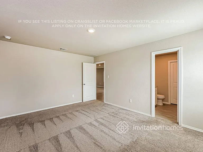 128 Hollywood Dr — Photo 10