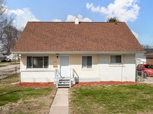 2226 Peabody Ave, Toledo, OH 43614