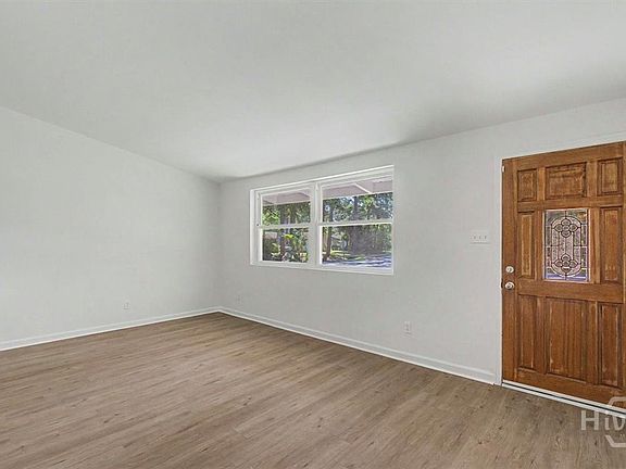 4th image of 12407 Deerfield Road