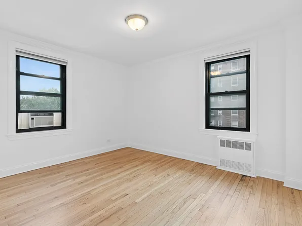 4501 Broadway image 7 of 7