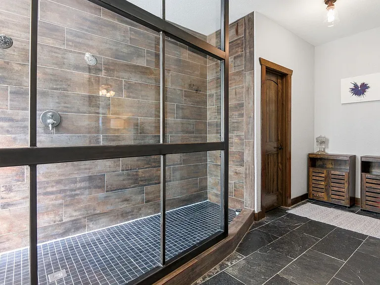 6203 Cash Oaks Dr — Photo 24