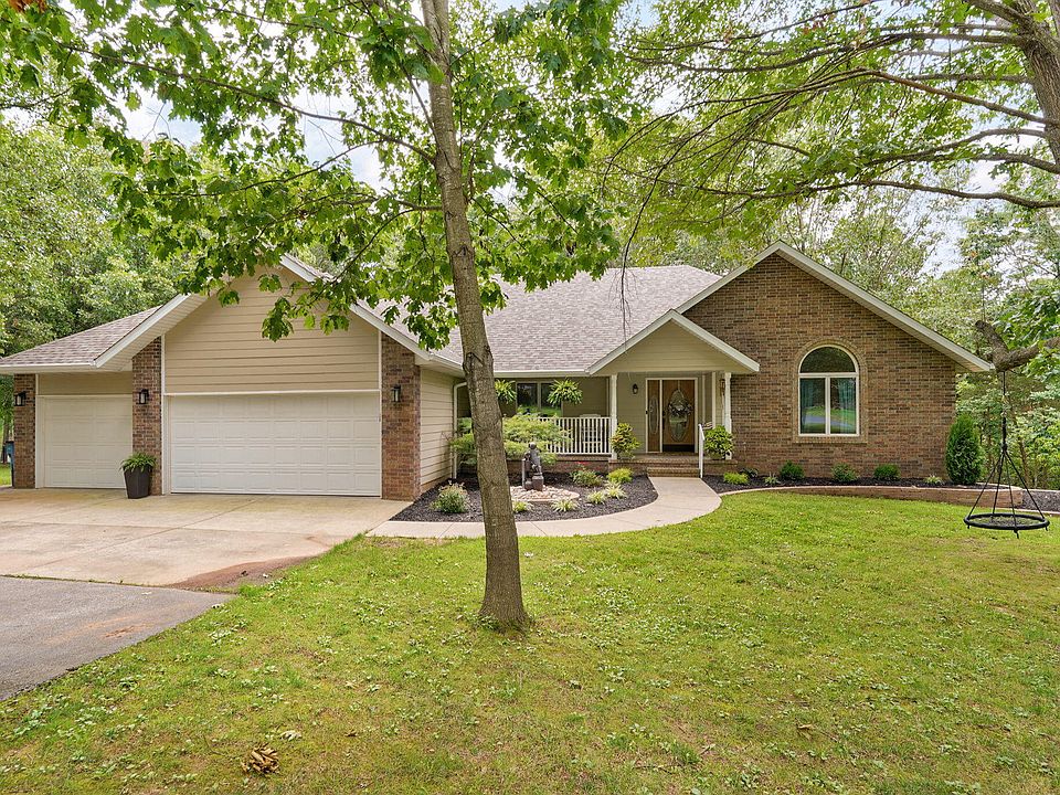 1st image of 264 W Farm Road 82