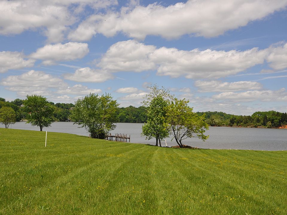 1st image of 3938 River Bend Dr