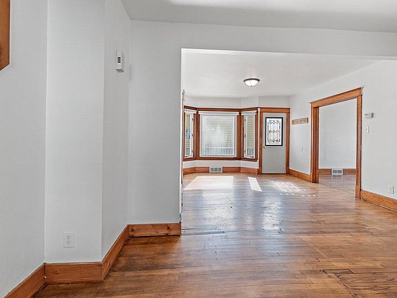 5th image of 1808 27th STREET