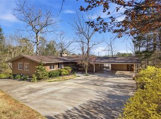 231 Lakeside Dr, Walhalla, SC 29691