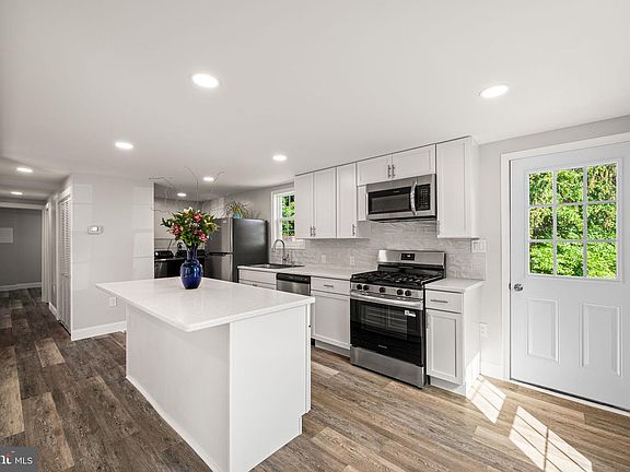 11th image of 165 W Ridge Pike Lot 109