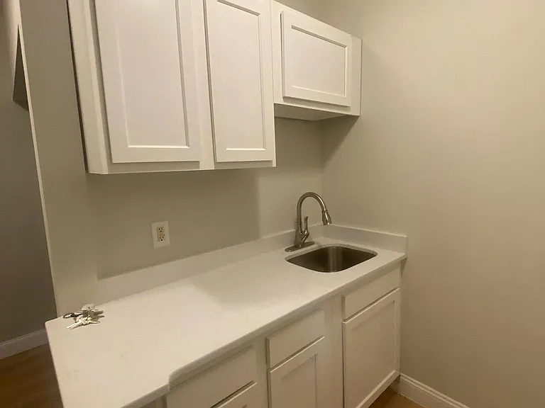 111 Norway St #204 — Photo 9