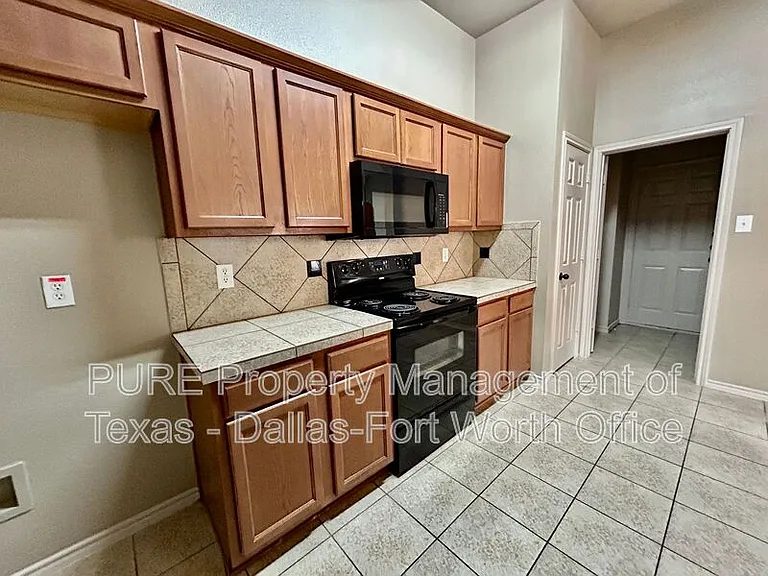 1421 Piedmont Dr — Photo 21