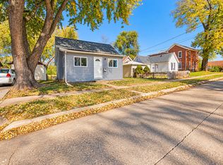 1313 E 5th St, Muscatine, IA 52761