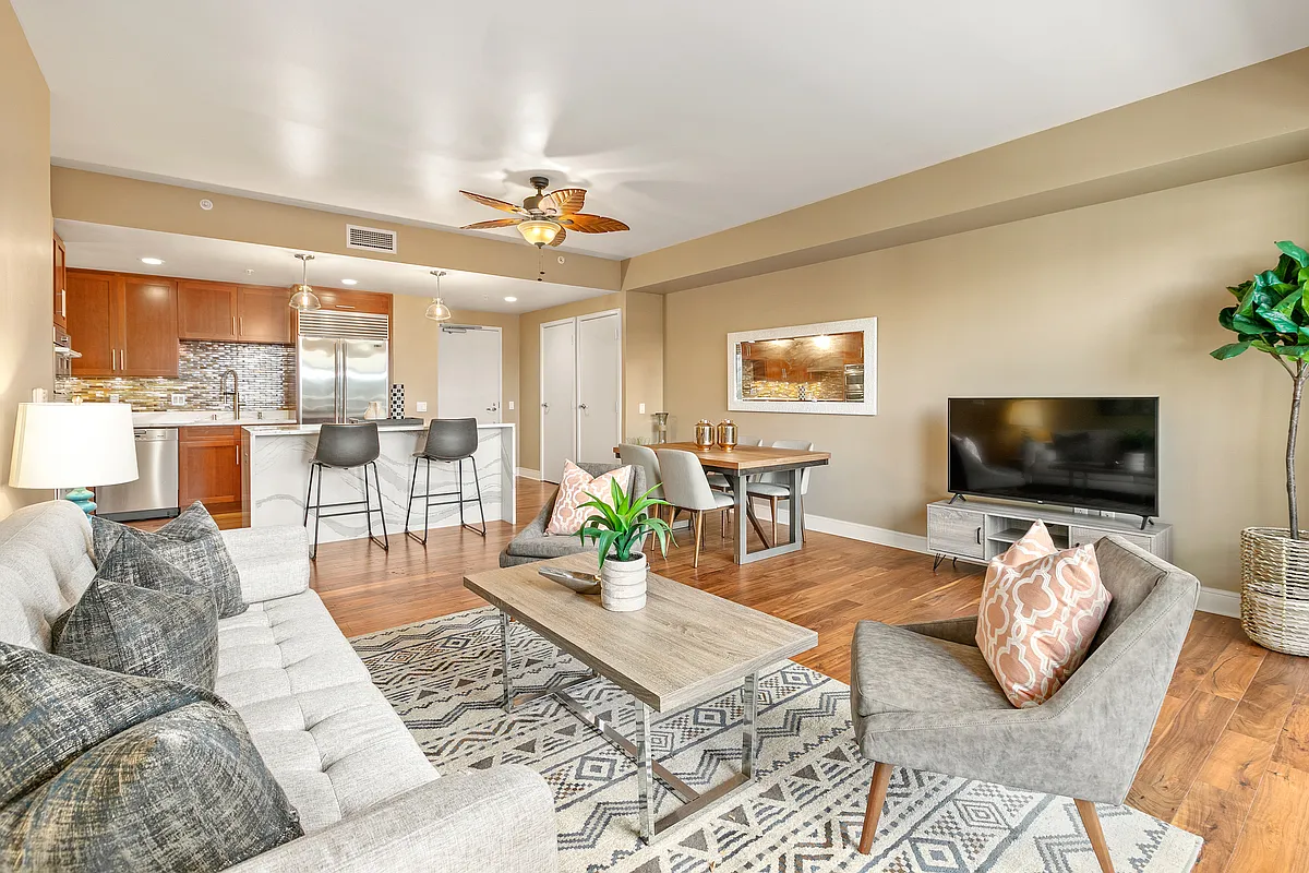 2 bed, 1237 sqft, $6,200 — Photo 1
