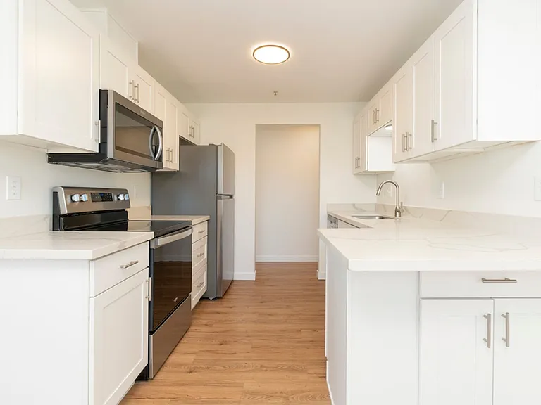 Nordhaven Apartments — Photo 35