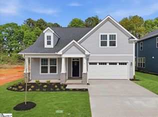 8 Pelham Crossing Dr, Greenville, SC 29615
