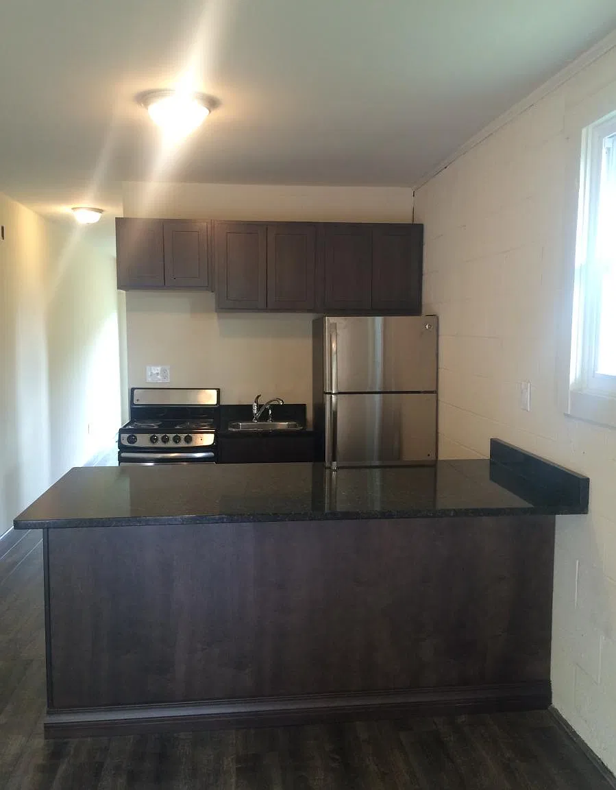 1 bed, $975 — Photo 2