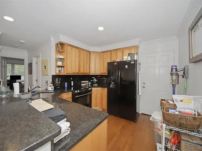 546 Allen Rd NE #B — Photo 11