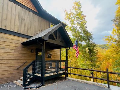 929 Pine Top Ln, Gatlinburg, TN, 37738