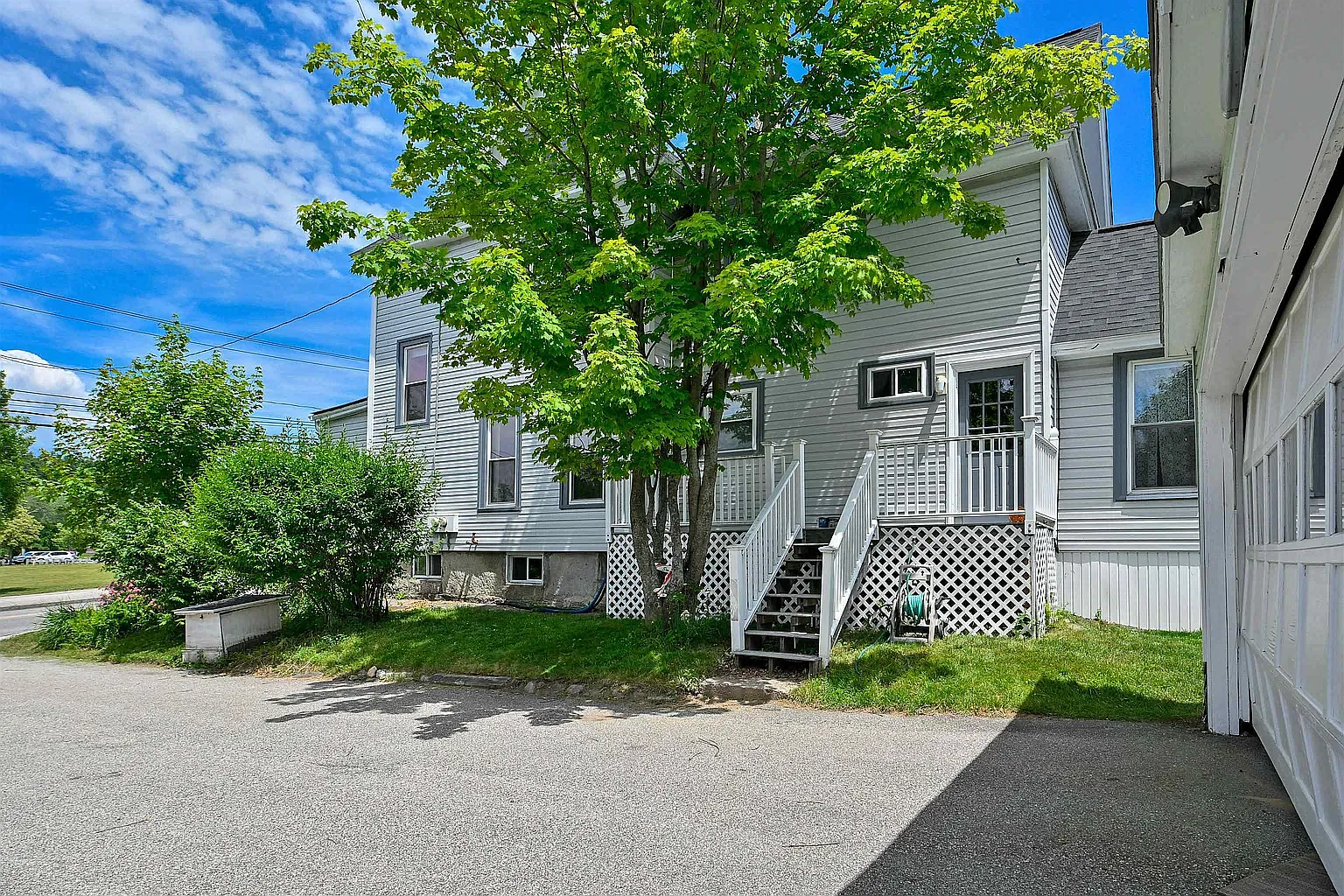 3 bed, 1300 sqft, $2,300 — Photo 4