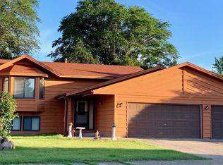 5291 Carriage Hill Rd NE, Prior Lake, MN 55372