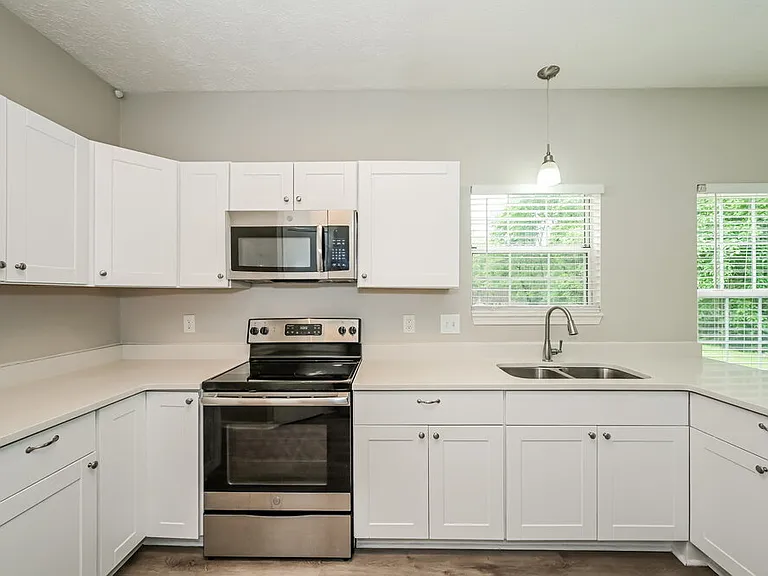 2212 Oak Barrel Ln — Photo 9