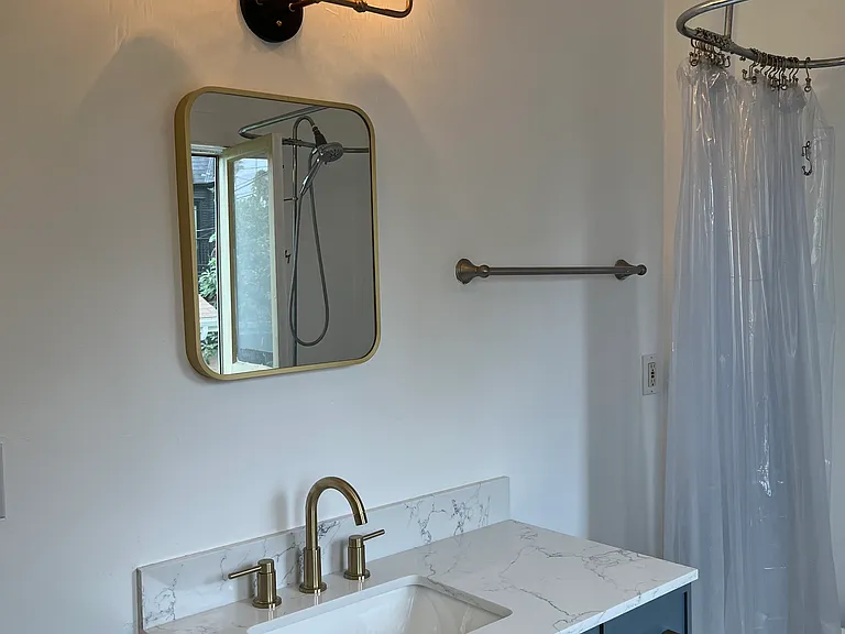 2508 Scott Ave — Photo 18
