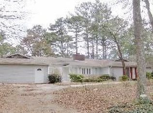 2124 Kinridge Rd, Marietta, GA 30062