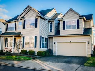 8586 SW Bellflower St, Tigard, OR 97224