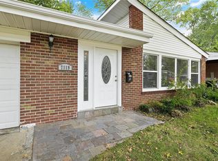 7119 Hazelwood Ln, Saint Louis, MO