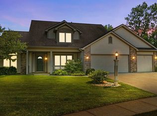 17313 Juniper Ln, Leo, IN 46765