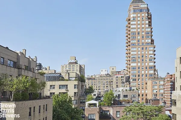 8 East 83rd Street #12G in Upper East Side, Manhattan