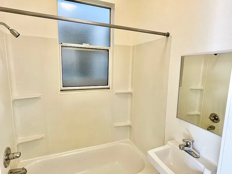 700 Laguna St #103 — Photo 12