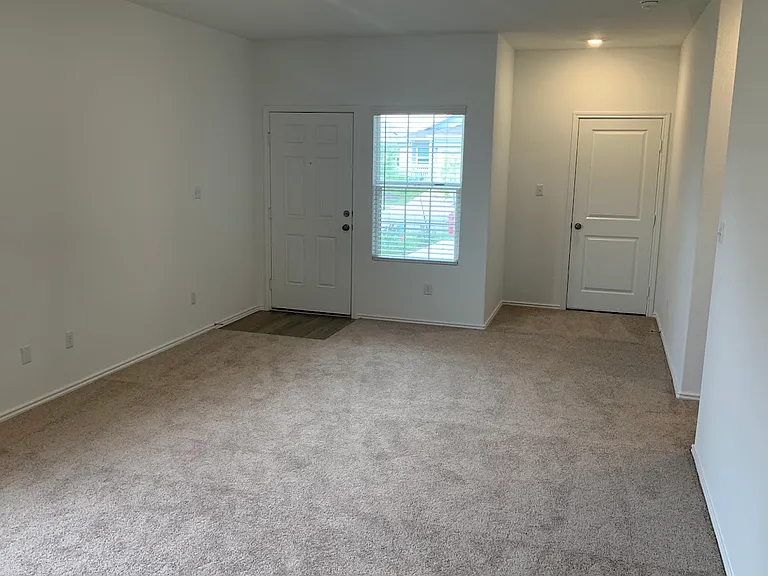 414 Bullhead Rd — Photo 2