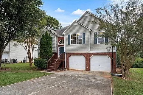 3869 Merryweather Trl — Photo 2