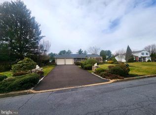 120 W Georgianna Dr, Richboro, PA 18954