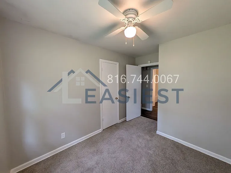 8901 E Gregory Blvd — Photo 18
