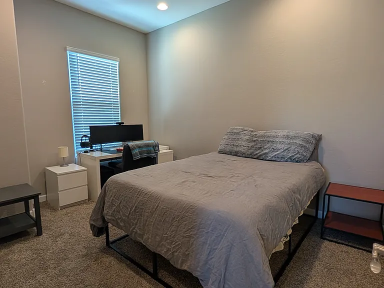 Secondary Bedroom B (Upstairs)